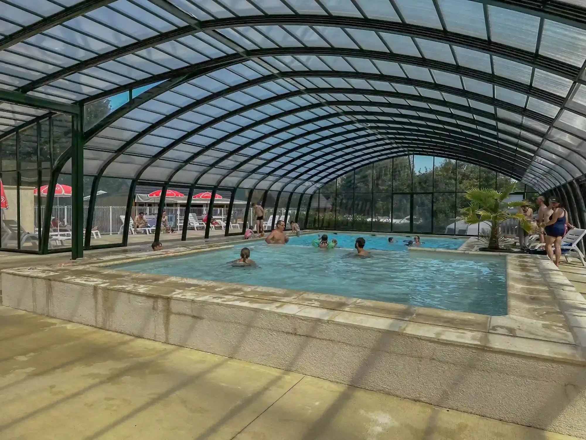 Piscine au camping Vallée Verte