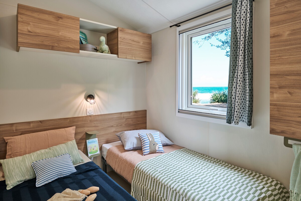 NEW// Mobile home Comfort 33m² – 2 bedrooms – Semi-covered terrace + TV + CLIM + LV (Wednesday)